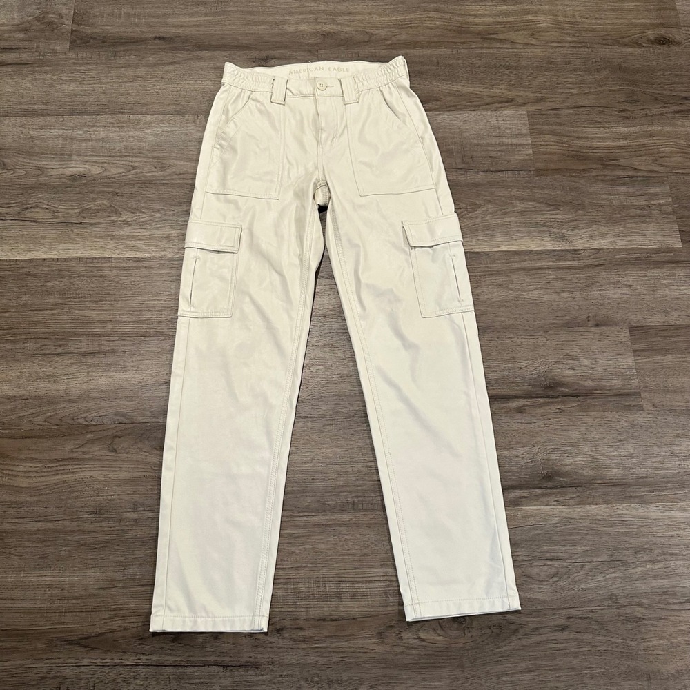 American Eagle Women Cream Faux Leather Straight Leg Cargo Pants Size 2 Regular